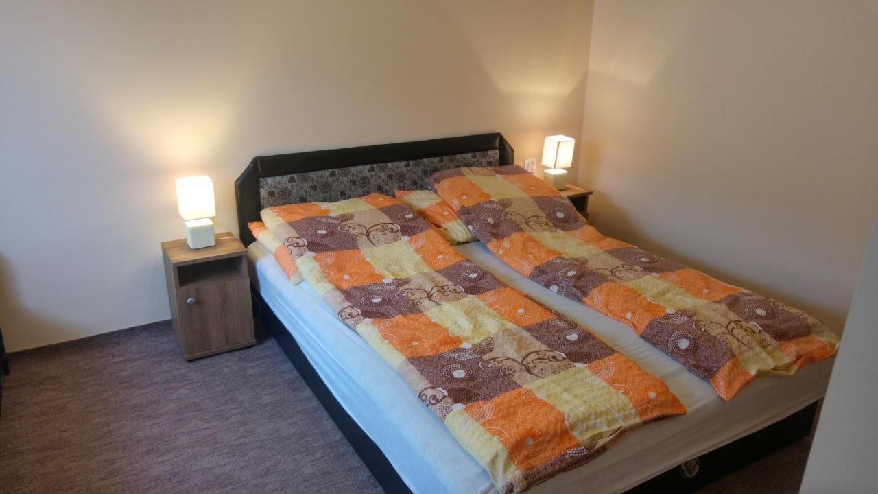 Rozika Apartman Ii. Hajduszoboszlo Exterior foto