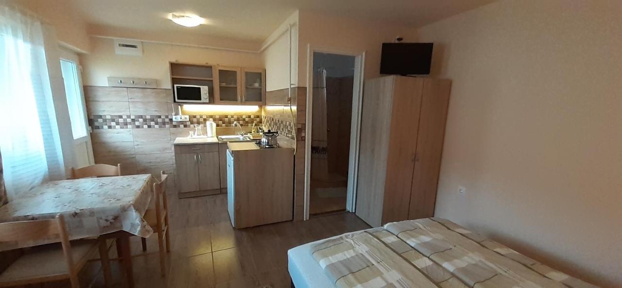 Rozika Apartman Ii. Hajduszoboszlo Exterior foto